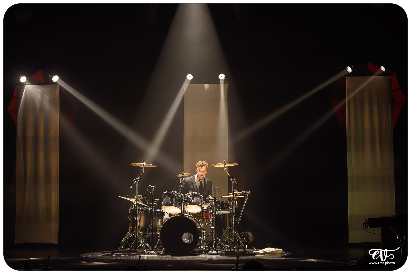 DRUM BROTHERS (LES FRÈRES COLLE)